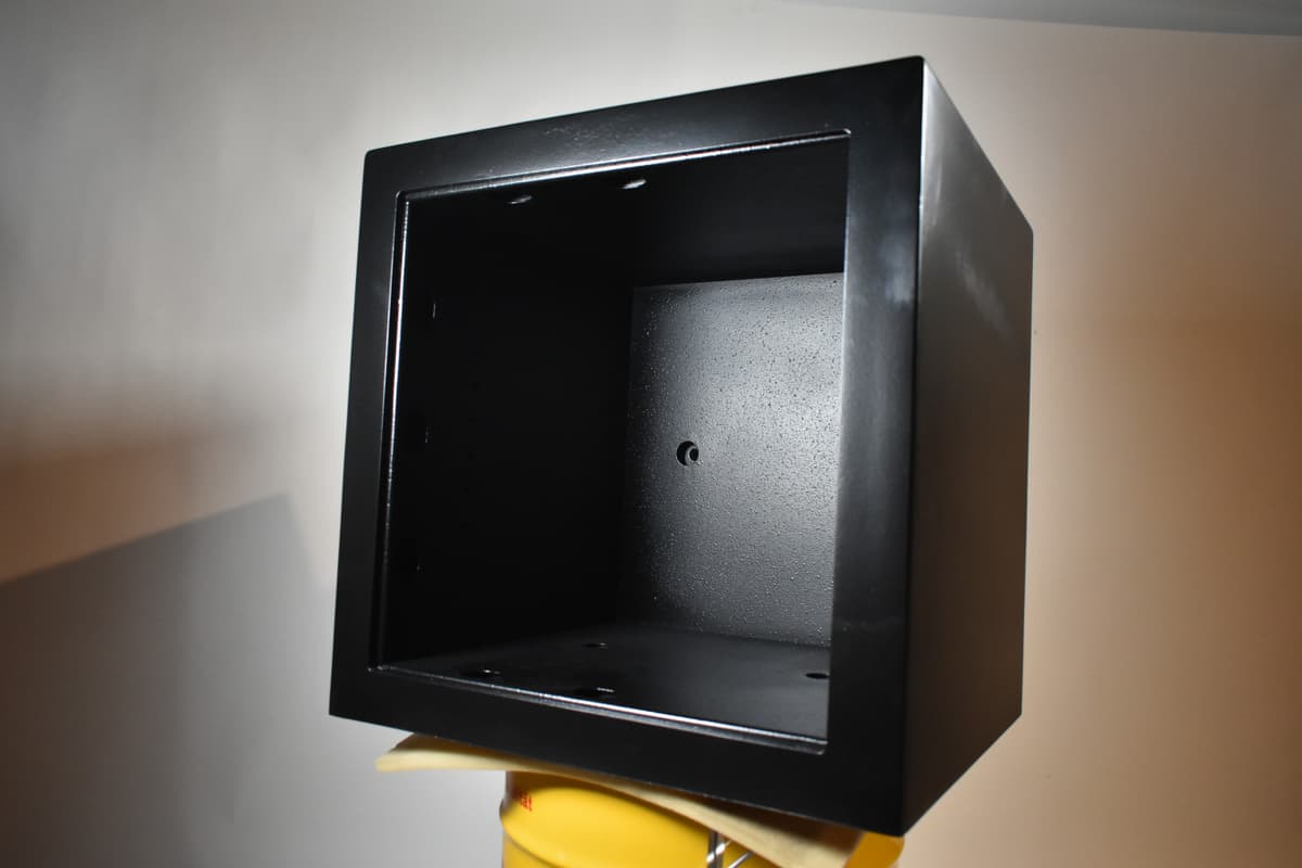 Beschichtete Tresor-Innenfläche von oben